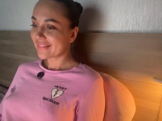 QWEENII Porn Show