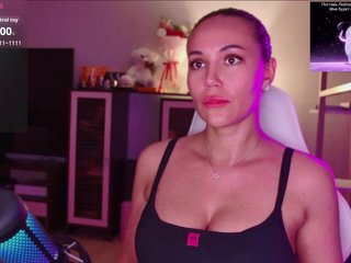 QWEENII Porn Show