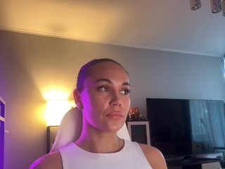 QWEENII Porn Show