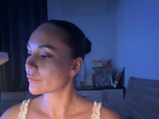 QWEENII Porn Show