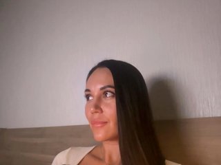 QWEENII Porn Show