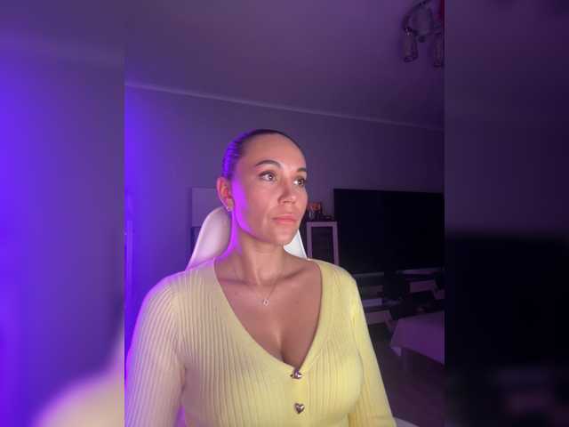 qweenii online