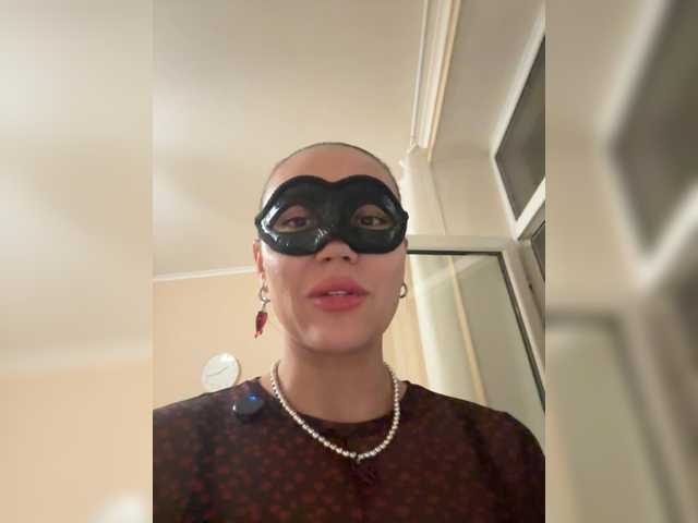 QWEENII