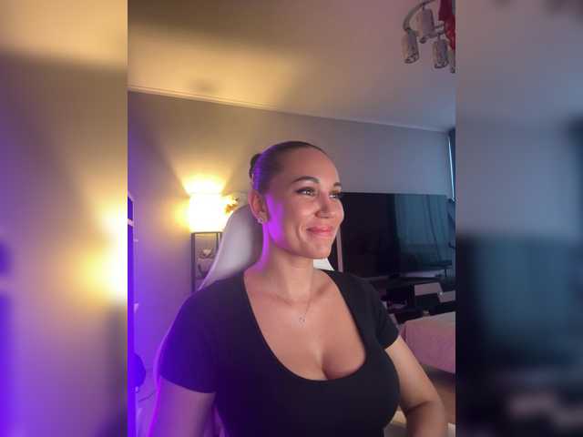 qweenii online