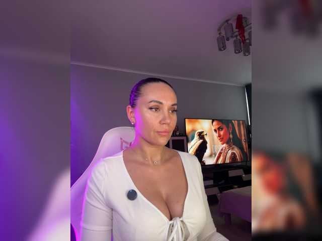 QWEENII на llcam