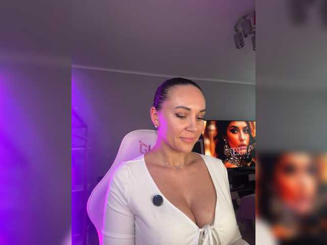 the best of QWEENII
