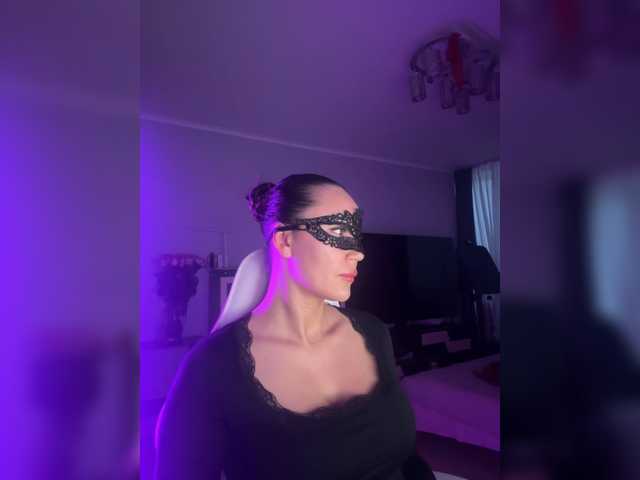 QWEENII