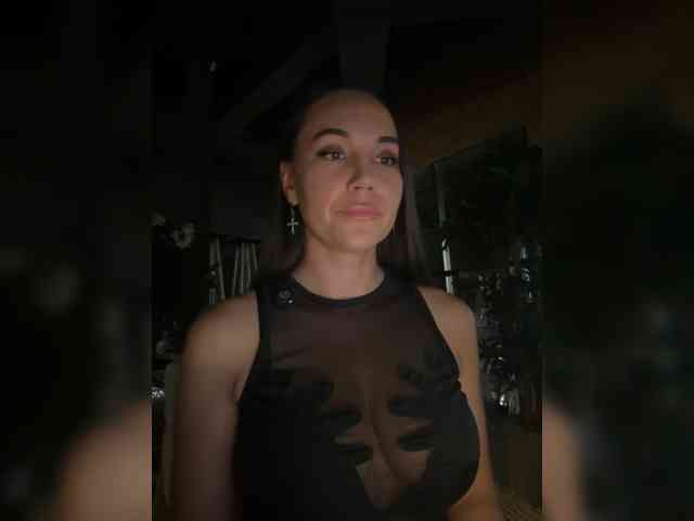 QWEENII webcam