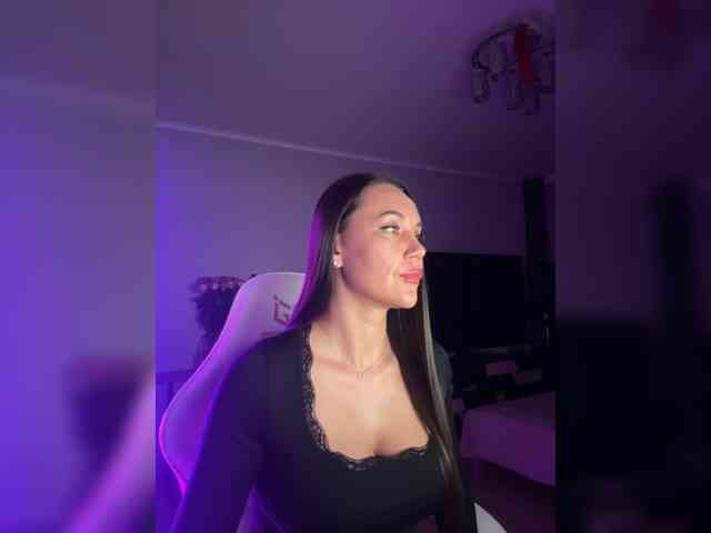 QWEENII webcam