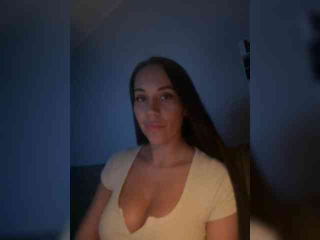 QWEENII webcam