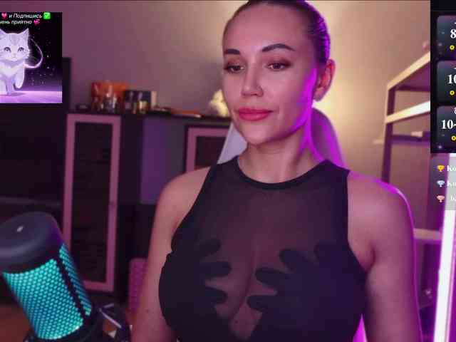 QWEENII Sex Cam Show