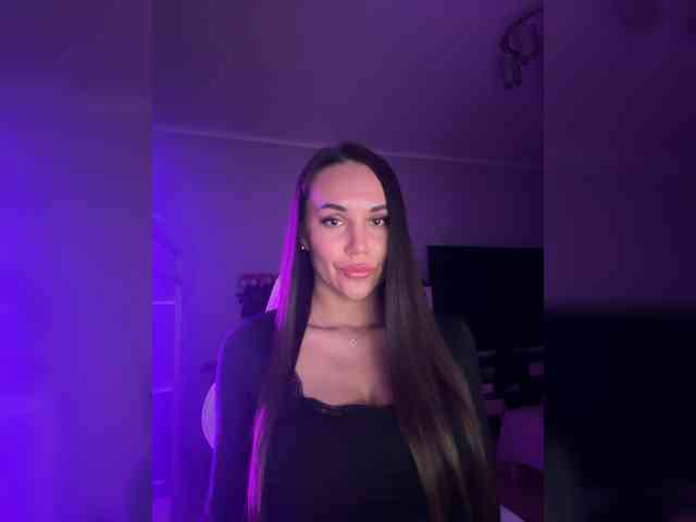QWEENII webcam