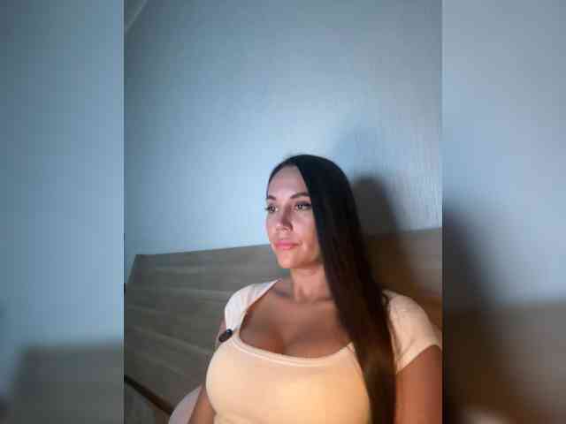 QWEENII Sex Cam Show