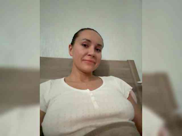 QWEENII webcam
