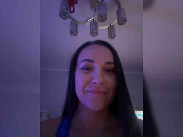 QWEENII webcam