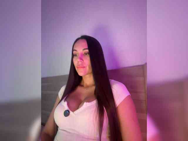 QWEENII webcam