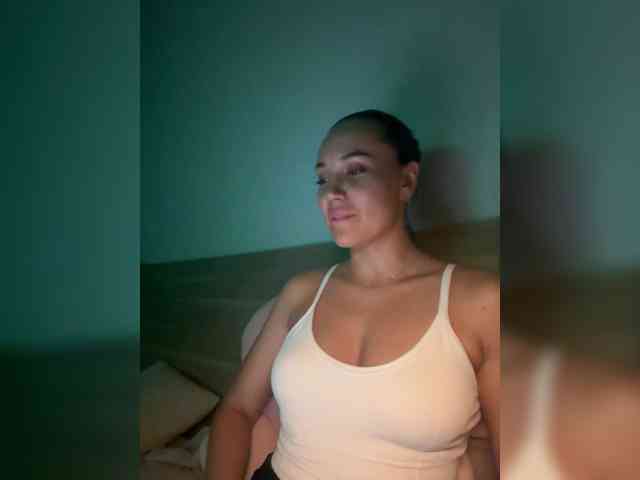 QWEENII Sex Cam Show
