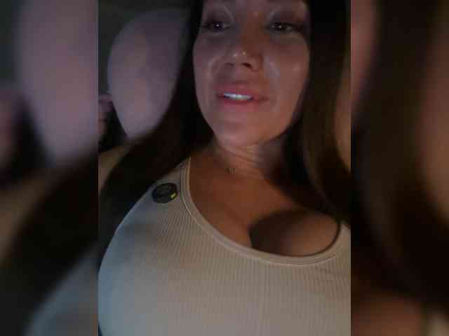 QWEENII webcam