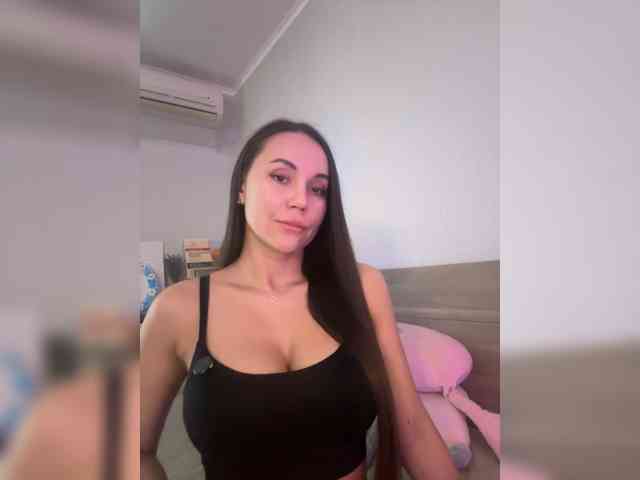 QWEENII webcam