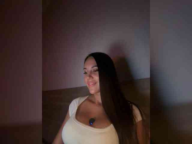 QWEENII Sex Cam Show