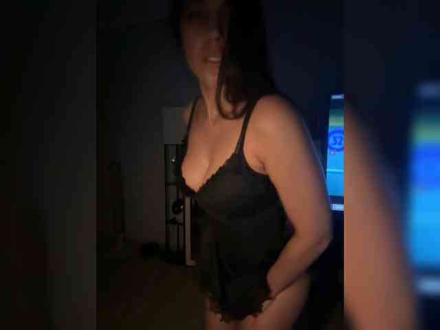 QWEENII webcam