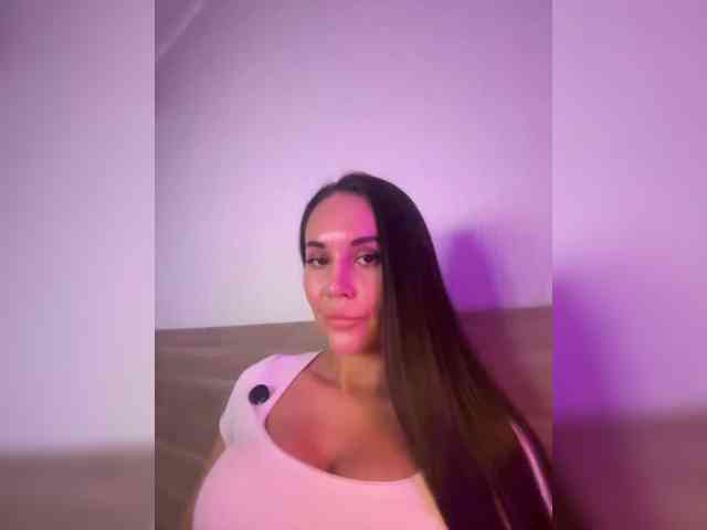 QWEENII webcam