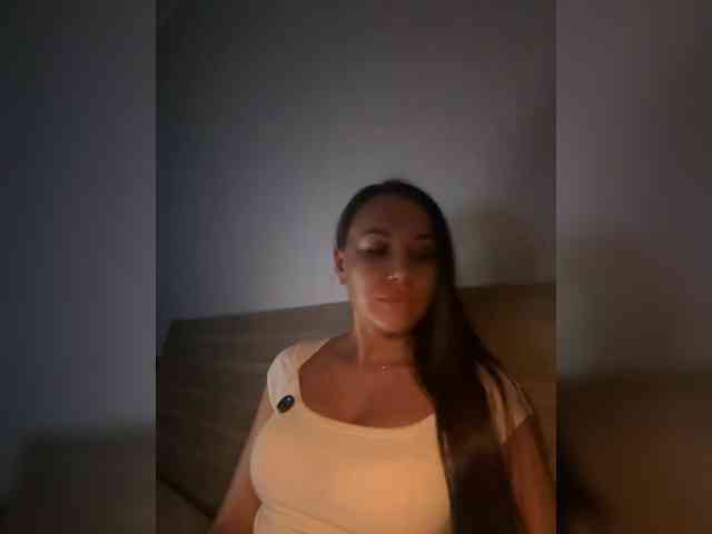 QWEENII Sex Cam Show