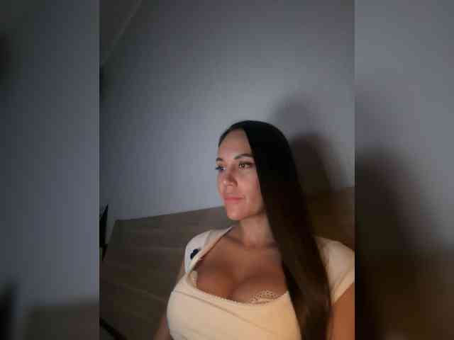 QWEENII Sex Cam Show