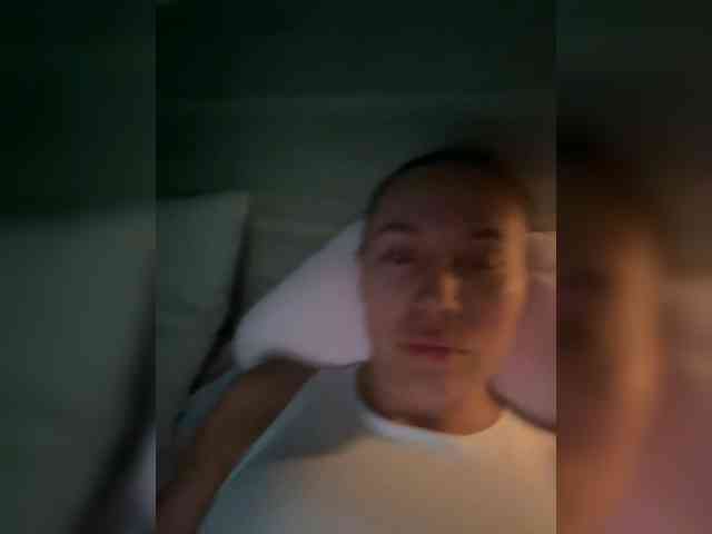QWEENII webcam