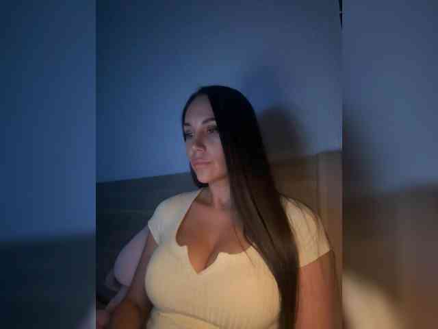 QWEENII webcam
