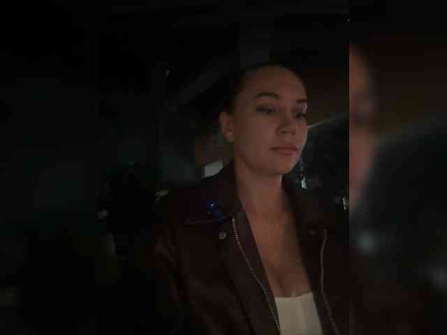 QWEENII webcam