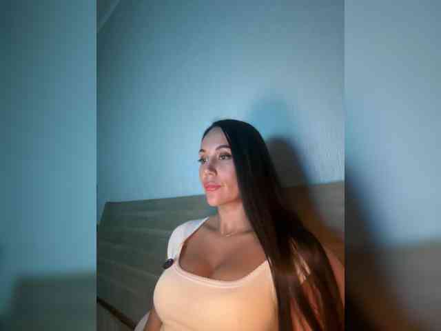 QWEENII Sex Cam Show