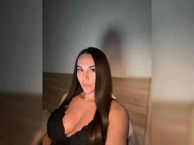 QWEENII webcam