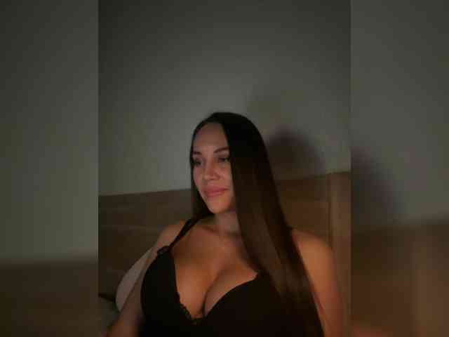 QWEENII webcam