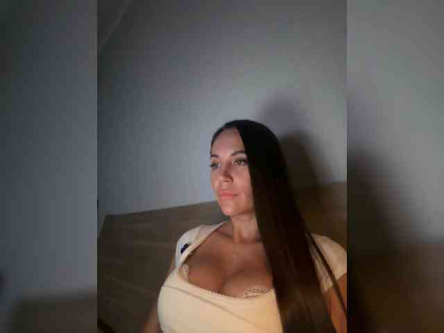 QWEENII Sex Cam Show