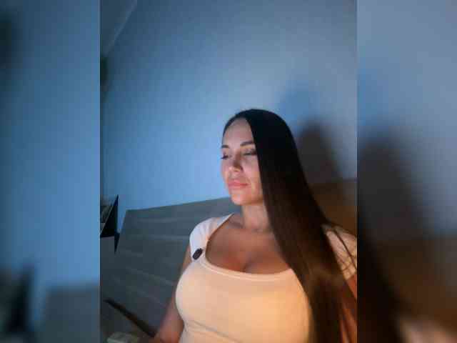 QWEENII Sex Cam Show