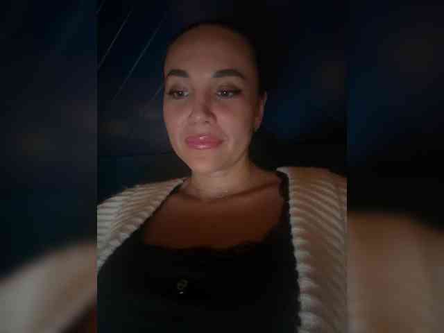 QWEENII webcam