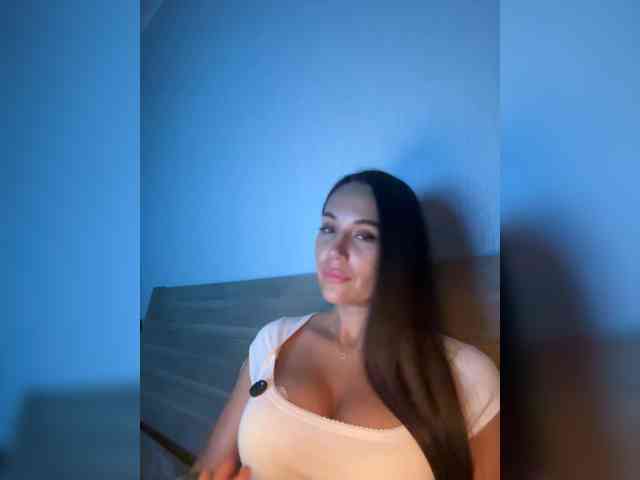 QWEENII Sex Cam Show