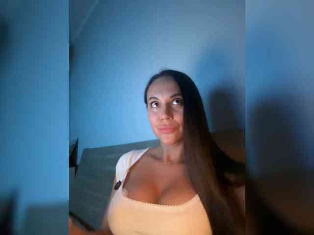QWEENII Sex Cam Show