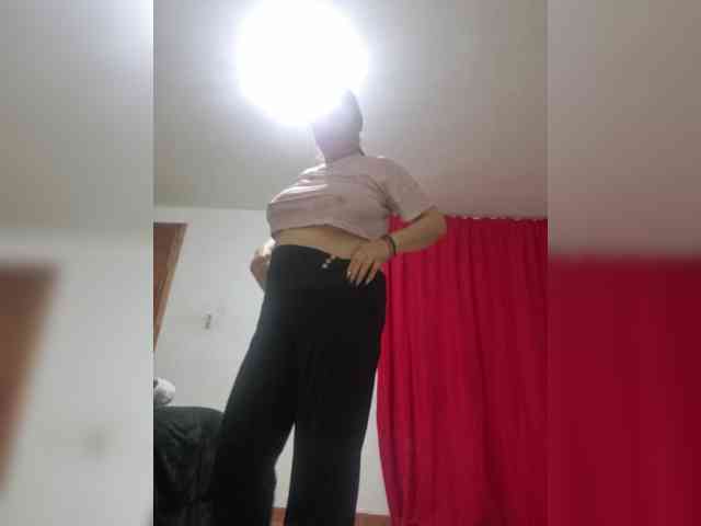 miatitsmature webcam