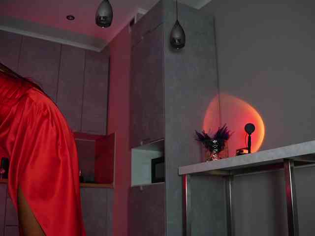 AnnaPurnaa Sex Cam Show