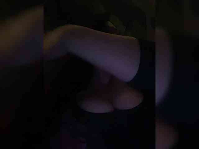 sucking_vampire webcam