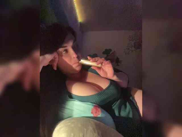 sucking_vampire webcam