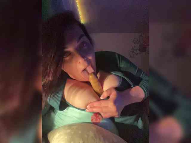 sucking_vampire webcam