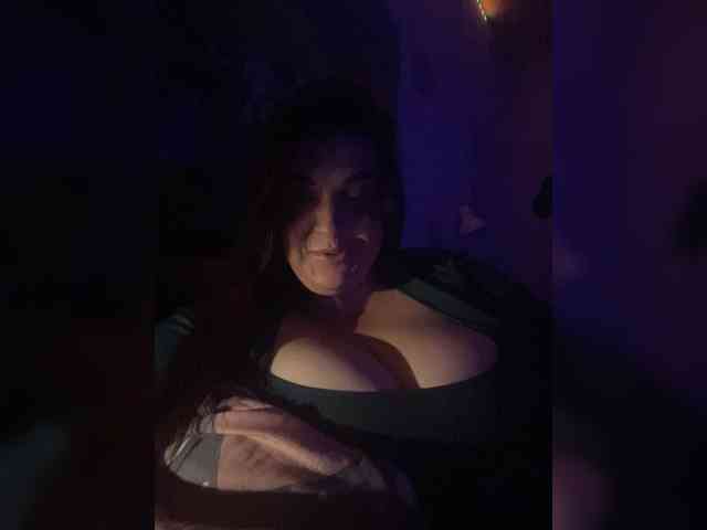 sucking_vampire webcam