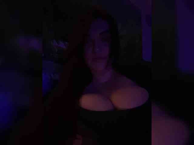 sucking_vampire webcam