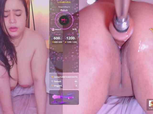 Roxxy-Roxx webcam