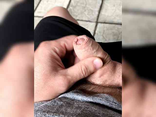 monses Sex Cam Show