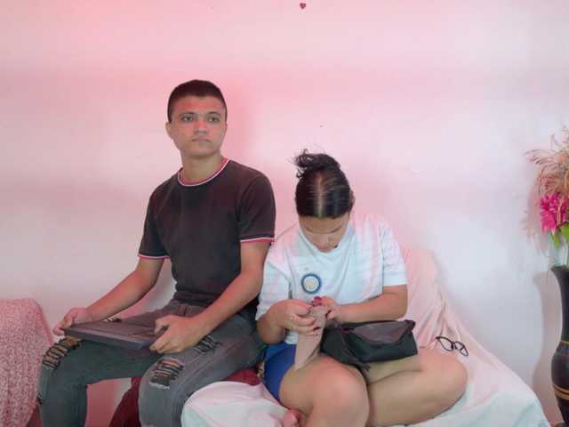 aly-n-seba live cam on BongaCams