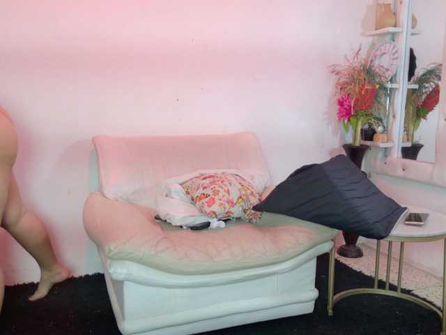 aly-n-seba live cam on BongaCams